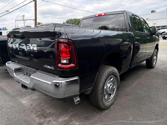 Photo of 2025 Diamond Black RAM 2500