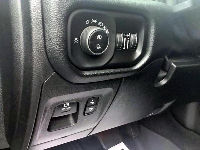 Photo of 2019 Diamond Black RAM 1500