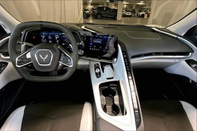 Photo of 2022 Arctic White Chevrolet Corvette