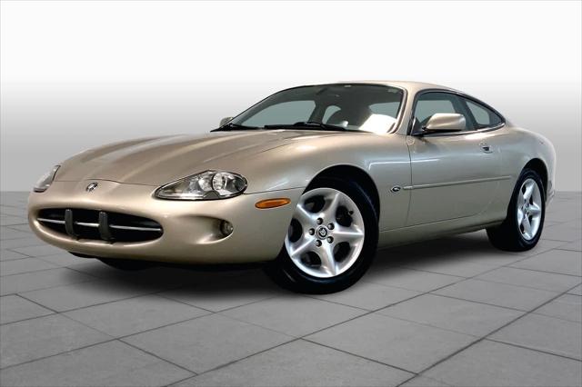 2000 Jaguar XK8