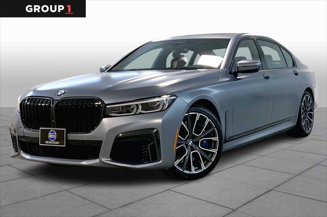 2022 BMW 750