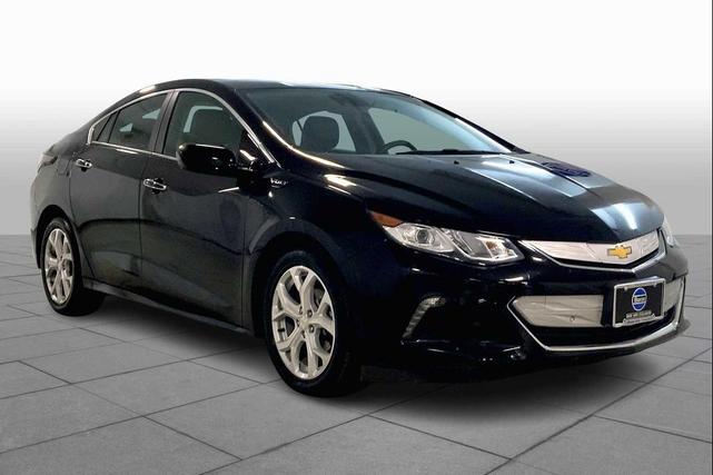 Photo of 2017 Mosaic Black Metallic Chevrolet Volt