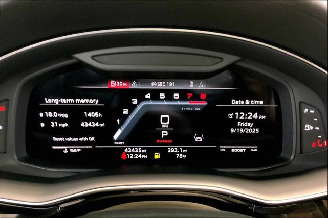 Photo of 2022 Mythos Black Metallic Audi SQ7