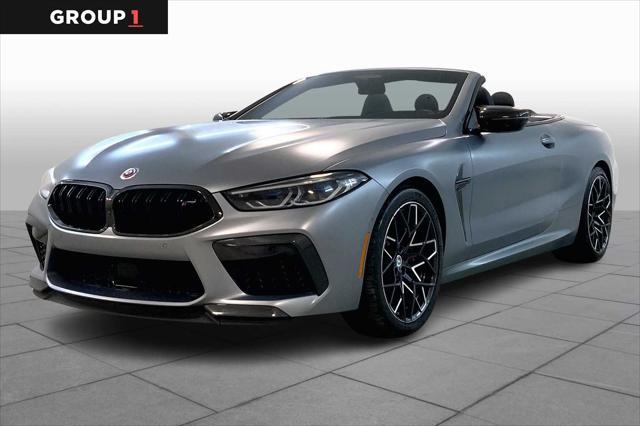 2023 BMW M8