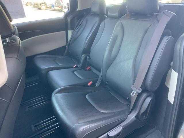 Photo of 2023 Metal Kia Carnival