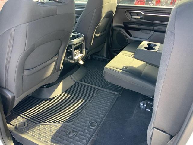 Photo of 2025 Bright White Clearcoat RAM 1500