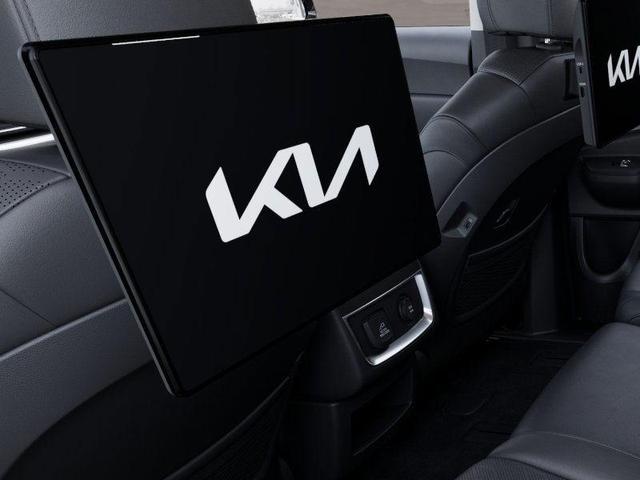 Photo of 2025 Snow White Pearl Kia Carnival Hybrid