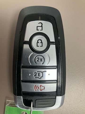 Photo of 2021 Gray Ford Explorer