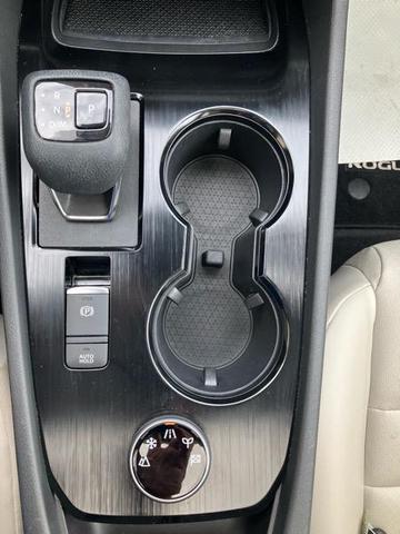 Photo of 2022 White Nissan Rogue