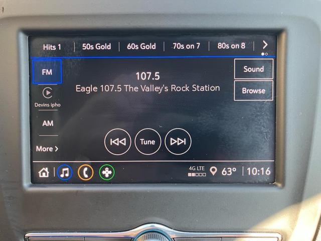 Photo of 2023 Black Chevrolet Equinox