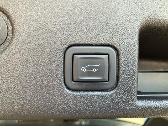 Photo of 2023 Black Chevrolet Equinox