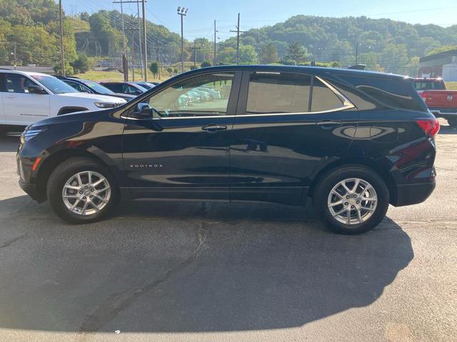 Photo of 2023 Black Chevrolet Equinox