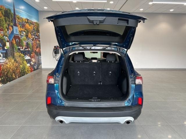 Photo of 2020 Green Ford Escape