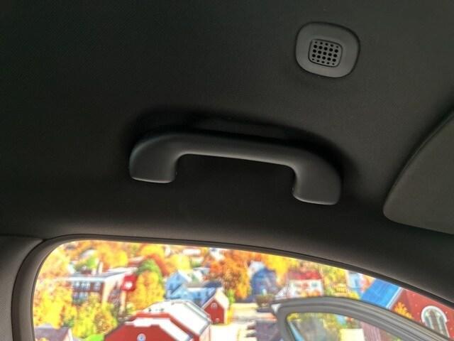 Photo of 2024 Silver Zynith Jeep Grand Cherokee