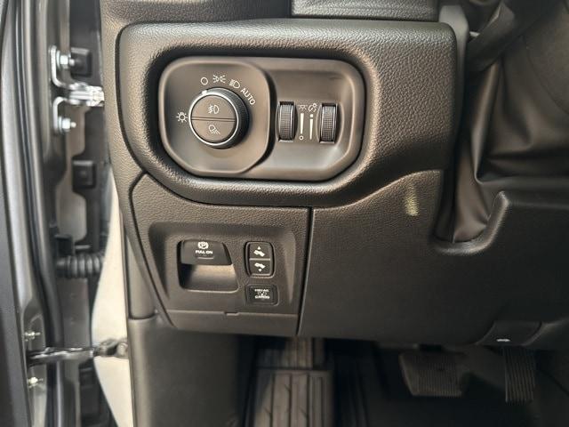 Photo of 2025 Billet Silver Metallic Clearcoat RAM 1500