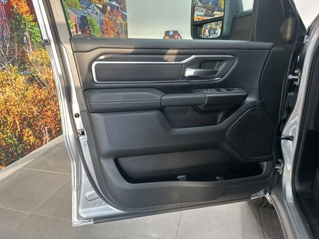 Photo of 2025 Billet Silver Metallic Clearcoat RAM 1500
