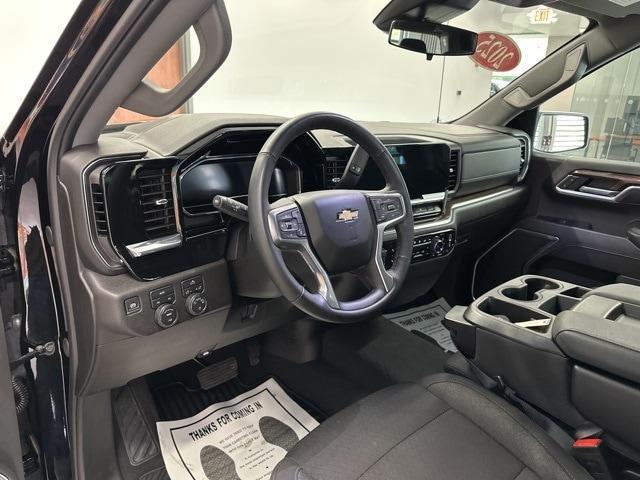 Photo of 2025 Black Chevrolet Silverado 1500