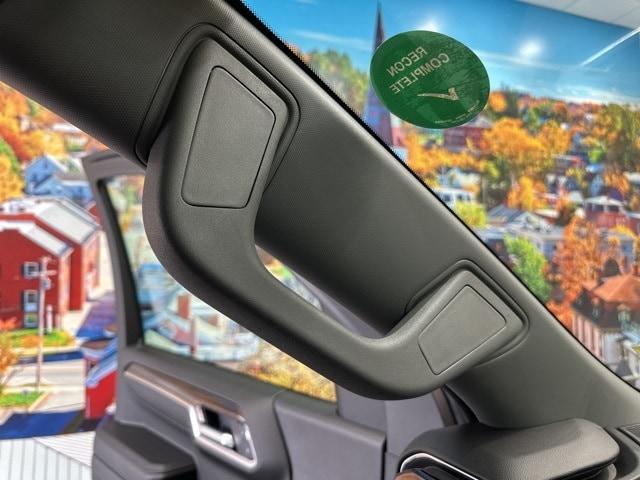 Photo of 2025 Black Chevrolet Silverado 1500