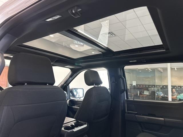 Photo of 2023 Oxford White Ford F-150