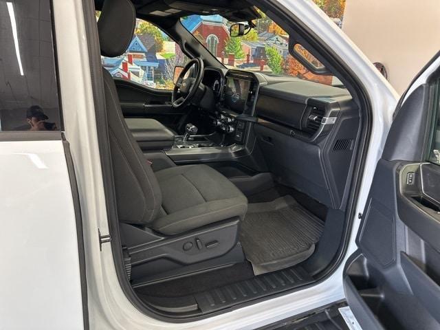 Photo of 2023 Oxford White Ford F-150
