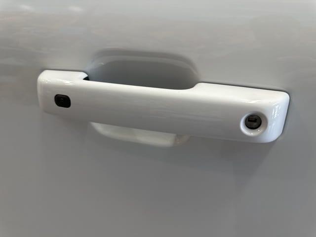 Photo of 2023 Oxford White Ford F-150