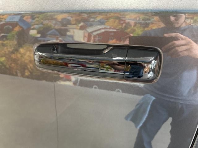 Photo of 2026 Granite Crystal Clearcoat Metallic RAM 1500