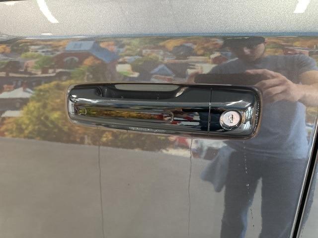 Photo of 2026 Granite Crystal Clearcoat Metallic RAM 1500