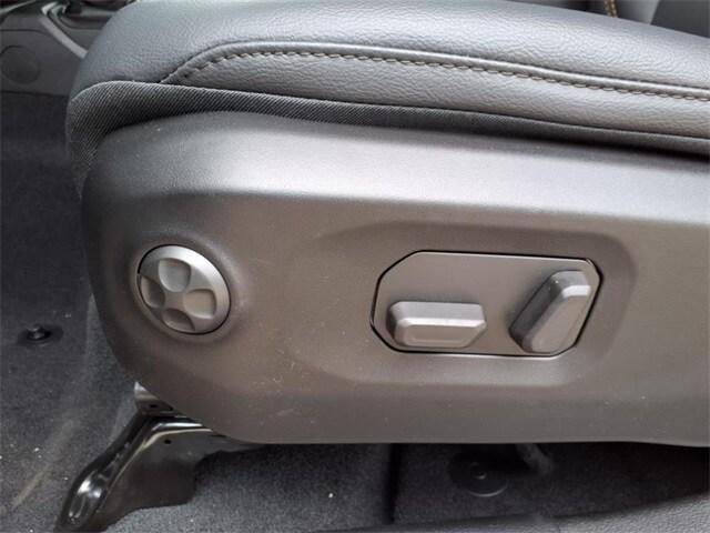 Photo of 2025 Black Clearcoat Jeep Wrangler
