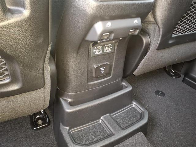 Photo of 2025 Black Clearcoat Jeep Wrangler
