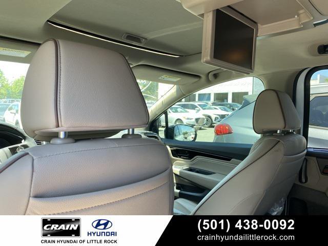 Photo of 2021 Platinum White Pearl Honda Odyssey