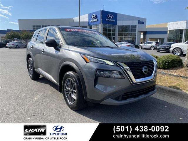 Photo of 2023 Gun Metallic Nissan Rogue