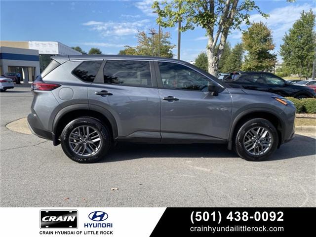 Photo of 2023 Gun Metallic Nissan Rogue