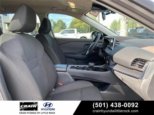 Photo of 2023 Gun Metallic Nissan Rogue