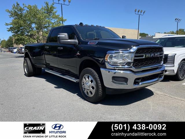 Photo of 2024 Diamond Black Crystal Pearlcoat RAM 3500