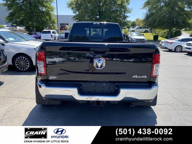 Photo of 2024 Diamond Black Crystal Pearlcoat RAM 3500