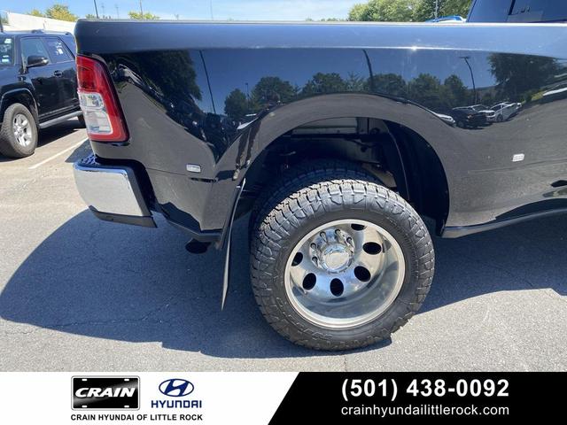 Photo of 2024 Diamond Black Crystal Pearlcoat RAM 3500
