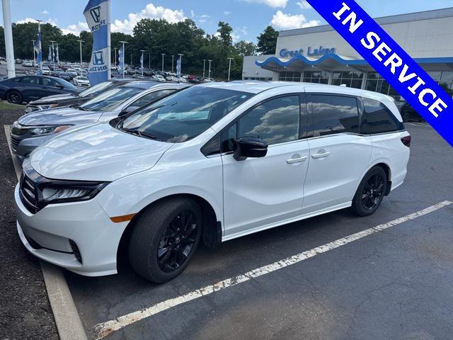 Photo of 2023 Platinum White Pearl Honda Odyssey