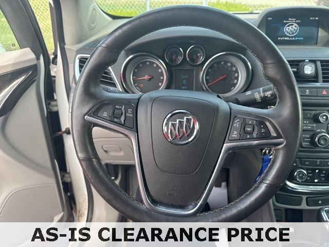Photo of 2014 White Pearl Tricoat Buick Encore