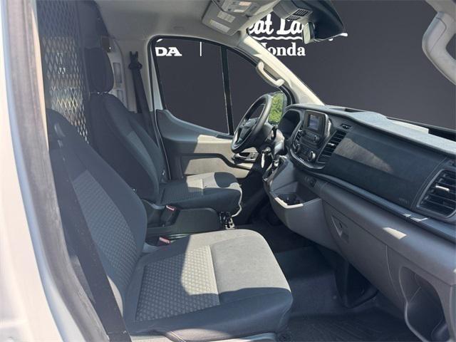 Photo of 2024 Oxford White Ford Transit-250