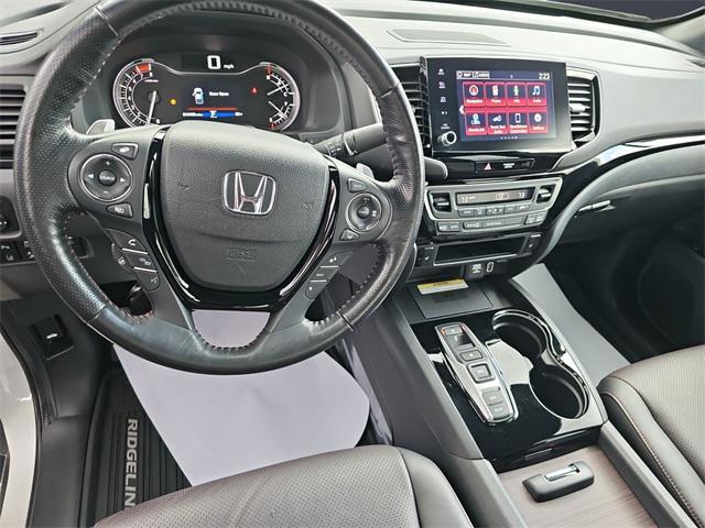 Photo of 2021 Platinum White Pearl Honda Ridgeline