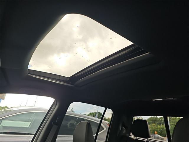 Photo of 2021 Platinum White Pearl Honda Ridgeline
