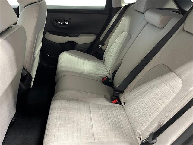 Photo of 2026 Platinum White Pearl Honda HR-V