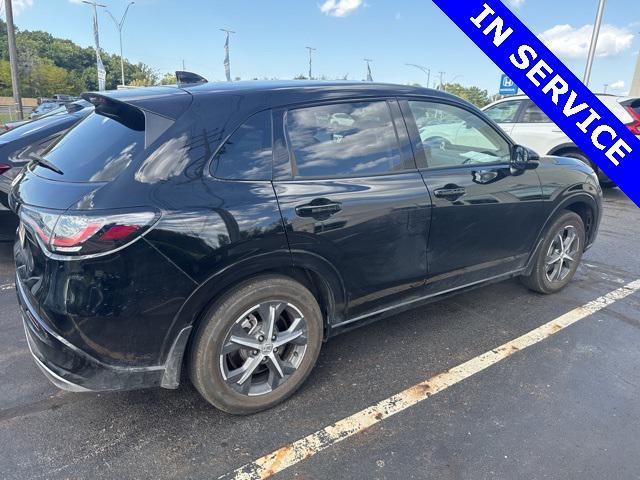 Photo of 2024 Crystal Black Pearl Honda HR-V