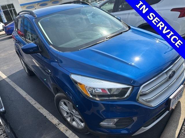 Photo of 2018 LIGHTNING BLUE METALLIC Ford Escape