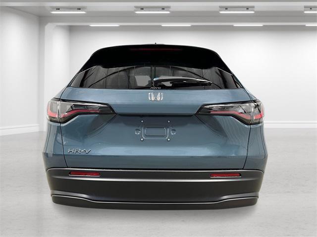Photo of 2026 Nordic Forest Pearl Honda HR-V