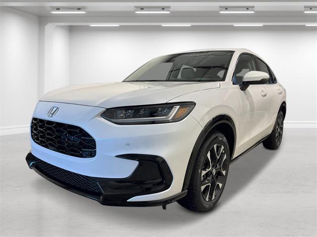 Photo of 2026 Platinum White Pearl Honda HR-V