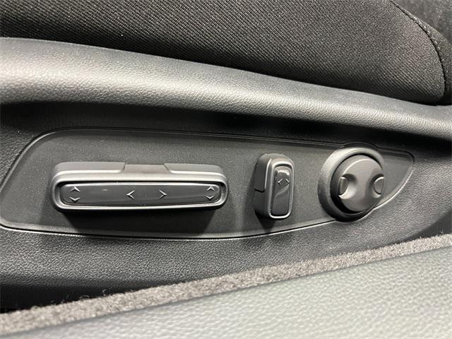 Photo of 2025 Platinum White Pearl Honda Accord Hybrid