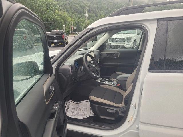 Photo of 2025 Oxford White Ford Bronco Sport