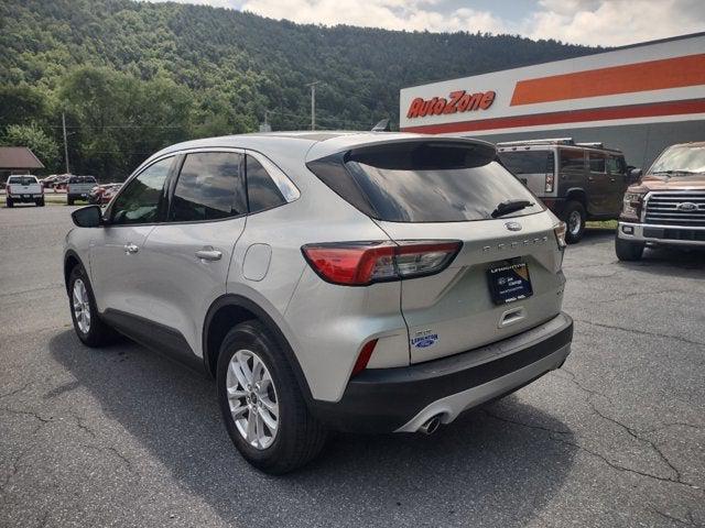 Photo of 2020 Ingot Silver Metallic Ford Escape