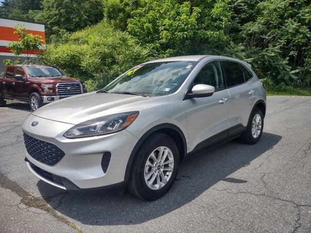 Photo of 2020 Ingot Silver Metallic Ford Escape